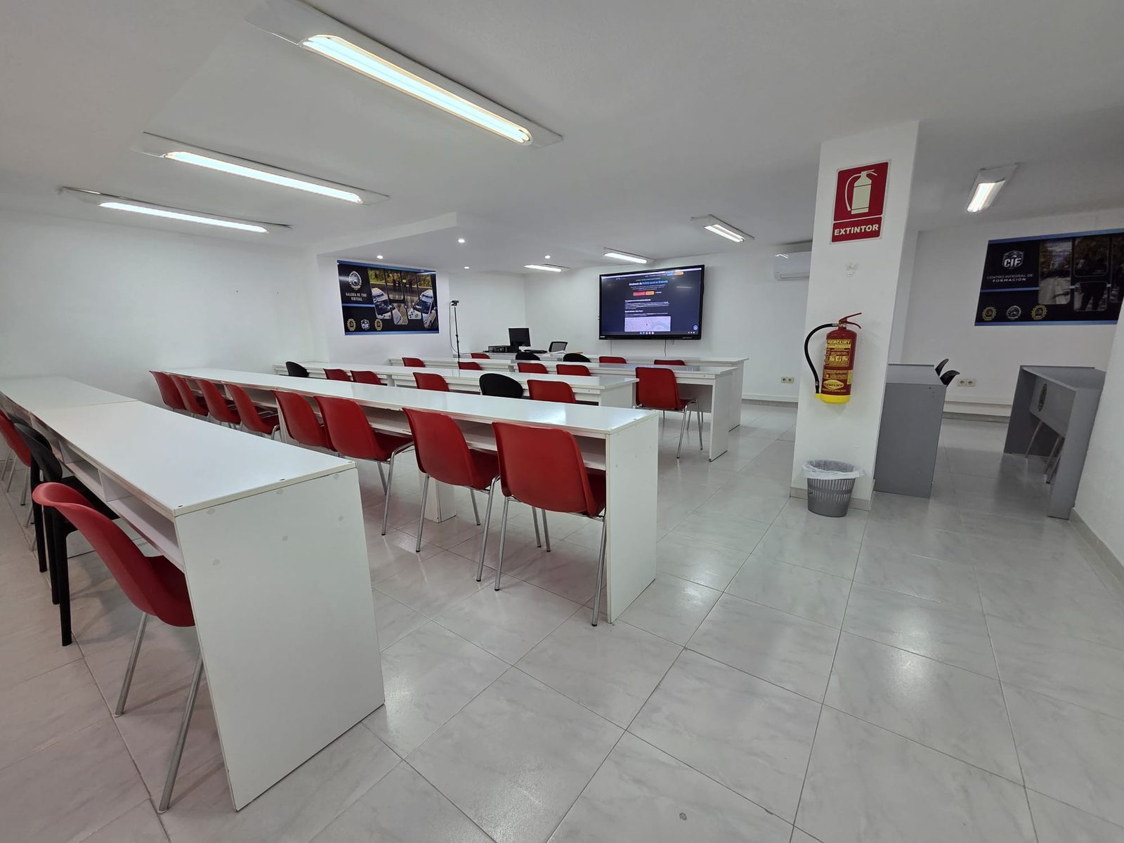Sala de estudio — CIF Granada